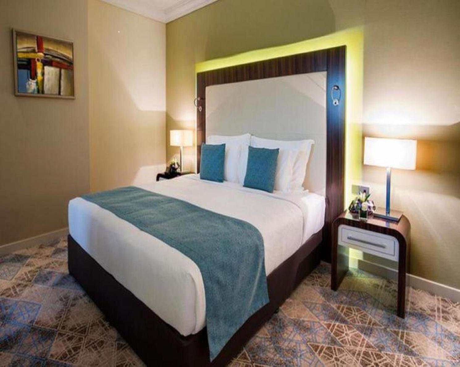 Hotel Linda Suites Near International Airport By La Casa Yeni Delhi Dış mekan fotoğraf